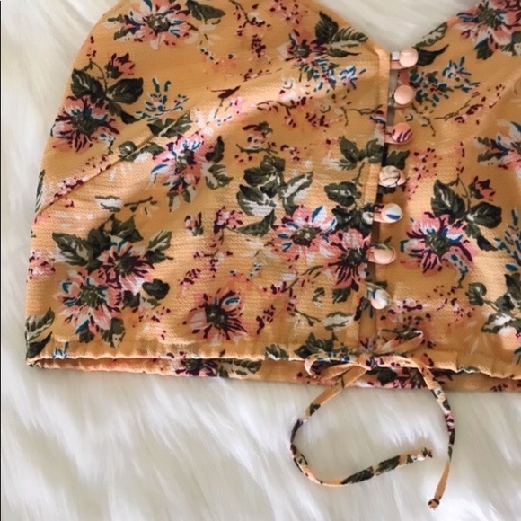✨HP✨ FLYNN SKYE Floral Crop Cami Tank Top Blouse - Picture 8 of 12